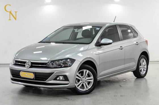 VOLKSWAGEN POLO 1.0 200 TSI COMFORTLINE AUTOMÁTICO